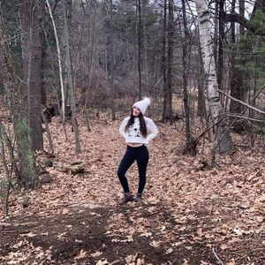 Meet your Posher, Elizabeth